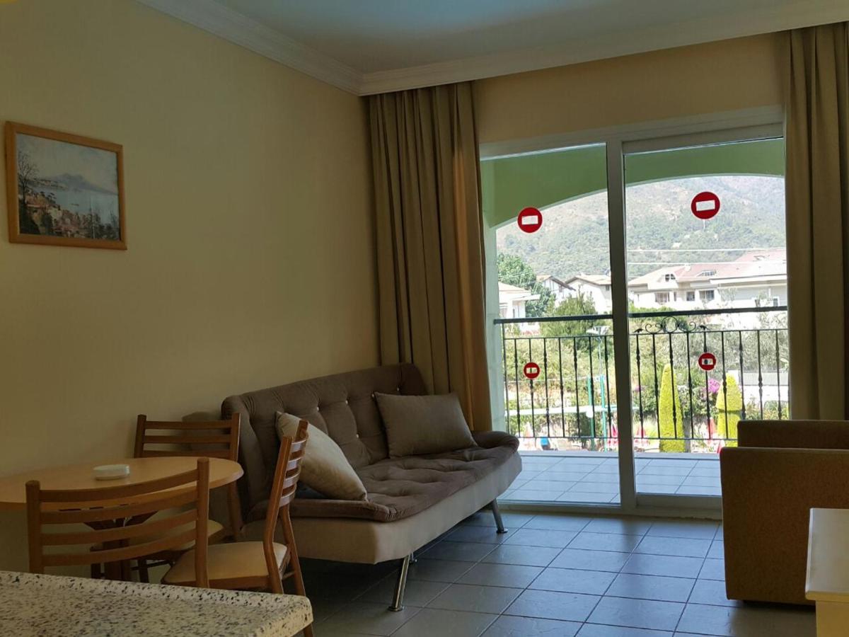 Palm Garden Apart Otel Icmeler Bagian luar foto